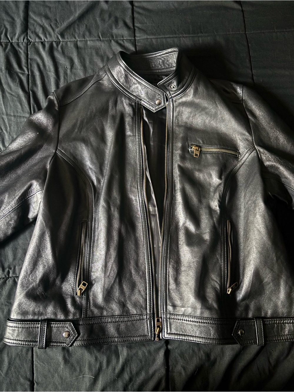 Men's Black Leather Bomber Jacket with Zip Pockets